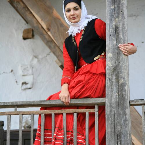 Traditional Clothes of Gilan Province 